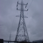 Purfleet, UK: Pylon in state of disassembly near the Channel Tunnel Rail Link [Picture by Flash Wilson]